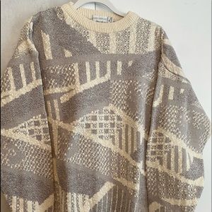 Vintage Traditionalist (Bloomingdales) mens sweater beige and grey crew (XL)